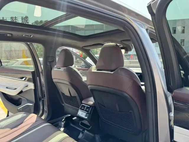Geely Xingyue L — Фото автомобиля 21