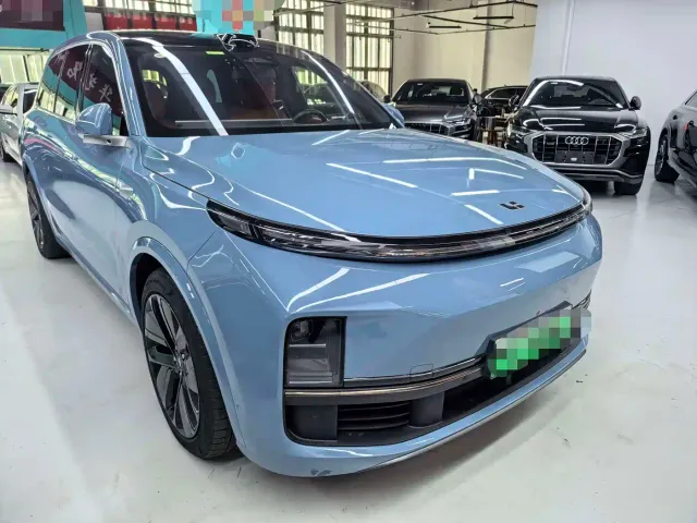 Li Auto L9 — Фото автомобиля 3