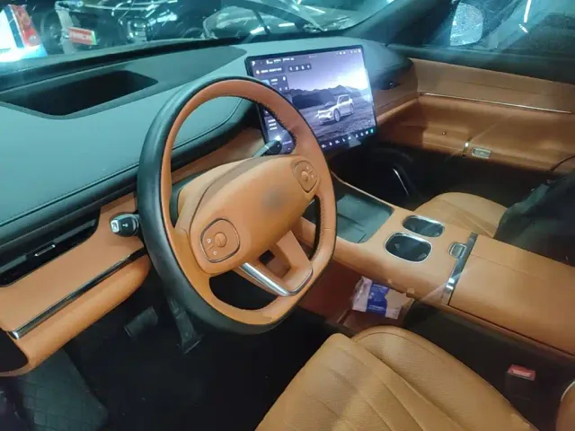 Changan Qiyuan Q07 — Фото автомобиля 10