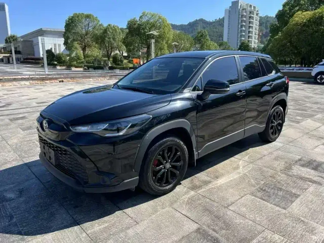 Фотография автомобиля — Toyota Frontlander