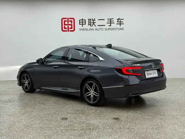 Honda Accord — Фото автомобиля 2