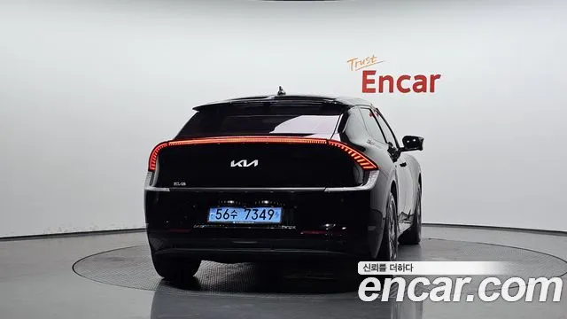 Kia EV6 — Фото автомобиля 4