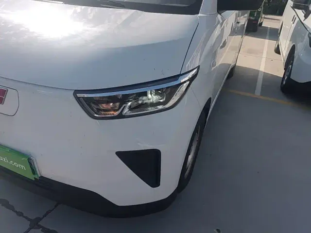 Wuling Yangguang — Фото автомобиля 23