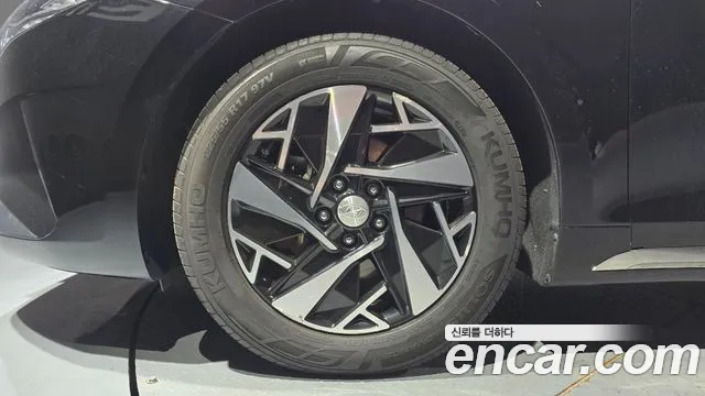 Hyundai Grandeur (New) Hybrid — Фото автомобиля 5