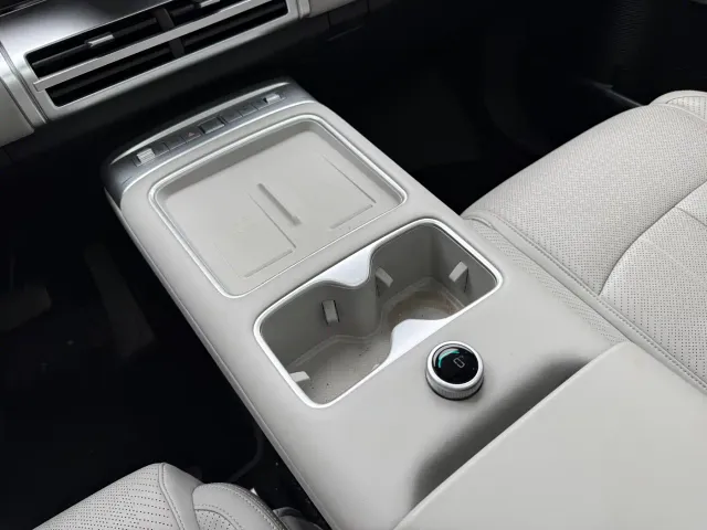BYD FangChengBao Titanium 7 — Фото автомобиля 8