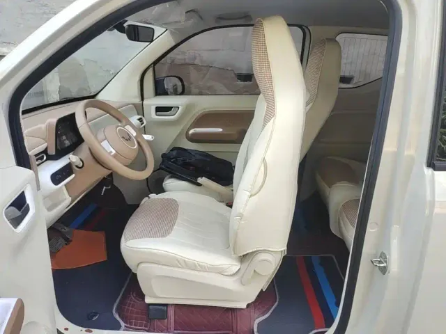 Wuling Hongguang Mini EV — Фото автомобиля 14