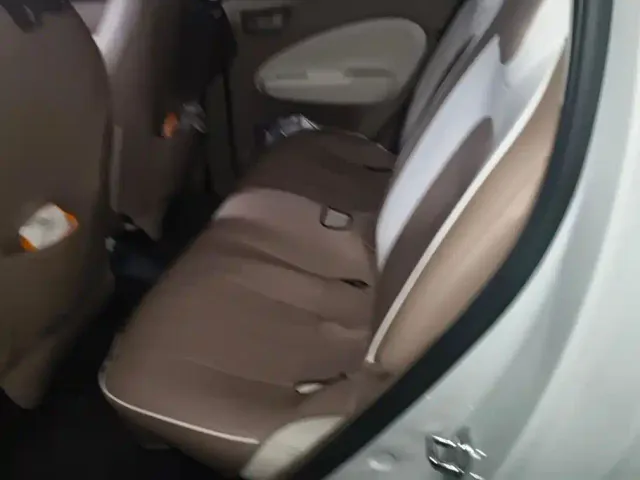 Wuling Hongguang Mini EV — Фото автомобиля 11