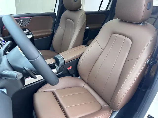 Mercedes-Benz GLB-Class — Фото автомобиля 8
