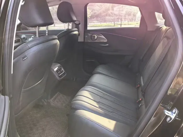 Chery Fulwin A8 — Фото автомобиля 7