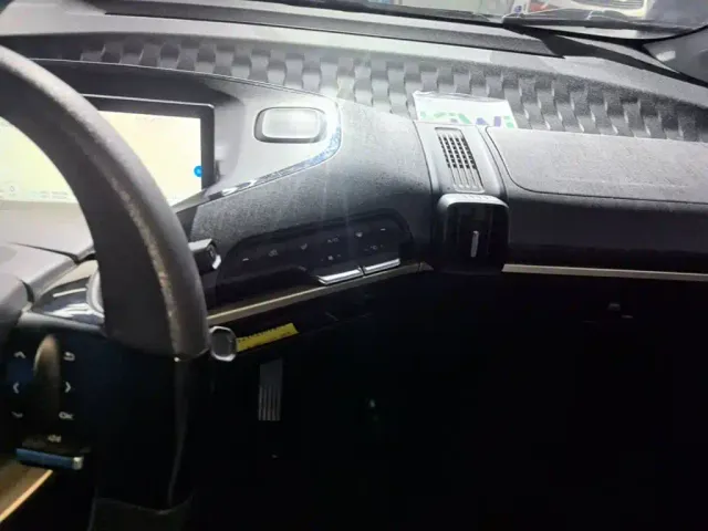 Baojun KiWi EV — Фото автомобиля 12