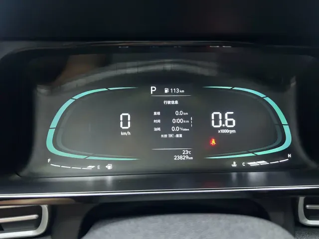 Hyundai Elantra — Фото автомобиля 7
