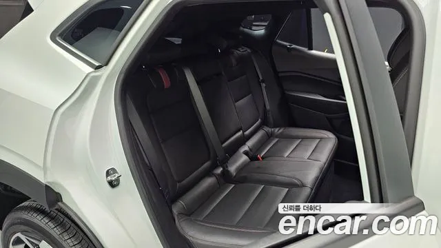 ChevroletGMDaewoo Trax Trax Кроссовер — Фото автомобиля 11