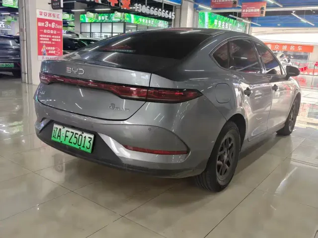 BYD Qin PLUS — Фото автомобиля 4