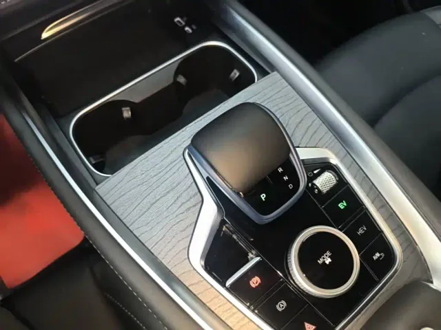 Chery Tiggo 8 PRO EV — Фото автомобиля 13