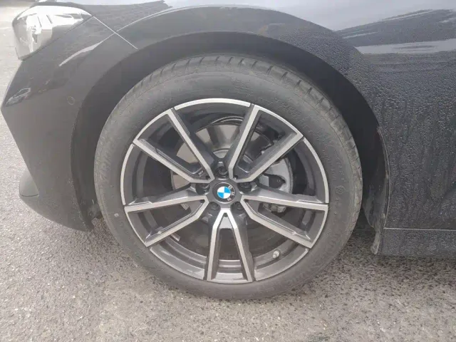 BMW 3 Series — Фото автомобиля 5