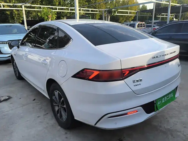 BYD Qin PLUS — Фото автомобиля 4