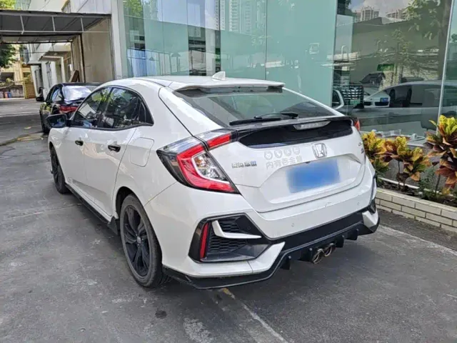 Honda Civic — Фото автомобиля 4
