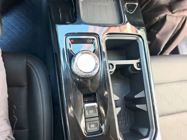 Haval Big Dog — Фото автомобиля 13