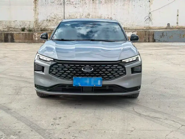 Ford Mondeo — Фото автомобиля 2