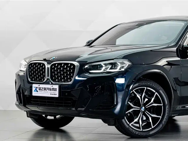 BMW X4 — Фото автомобиля 3