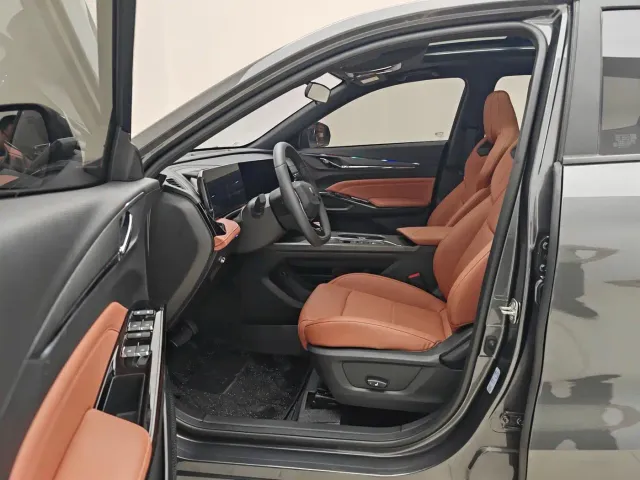 Changan X5 Plus — Фото автомобиля 14