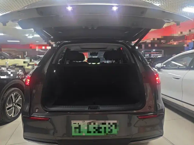 Geely Galaxy E5 — Фото автомобиля 18