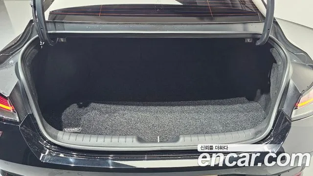 Hyundai AVANTE Avante (CN7) — Фото автомобиля 20