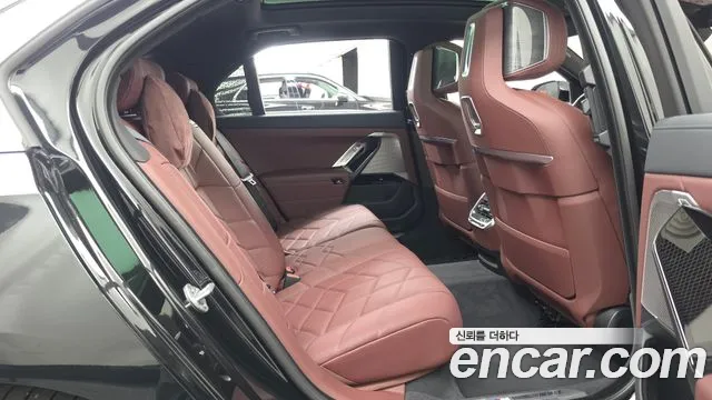 BMW 7-Series 7 серия (G70) 740i xDrive M Sport Limited — Фото автомобиля 12
