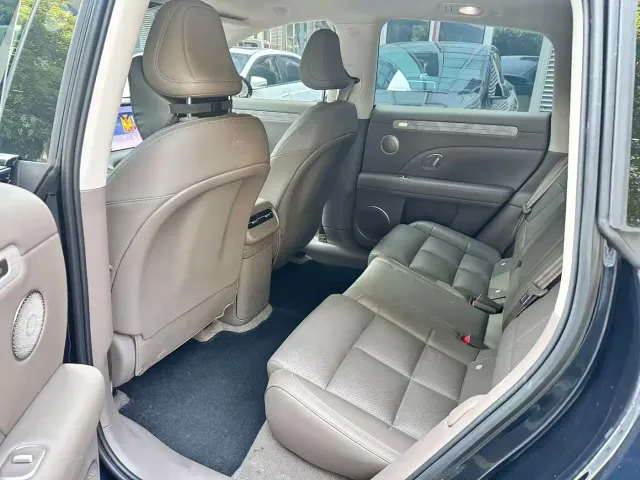 IM Motors LS6 — Фото автомобиля 5