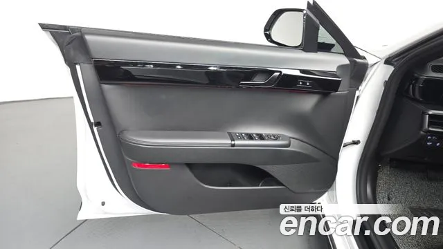 Hyundai Grandeur — Фото автомобиля 4