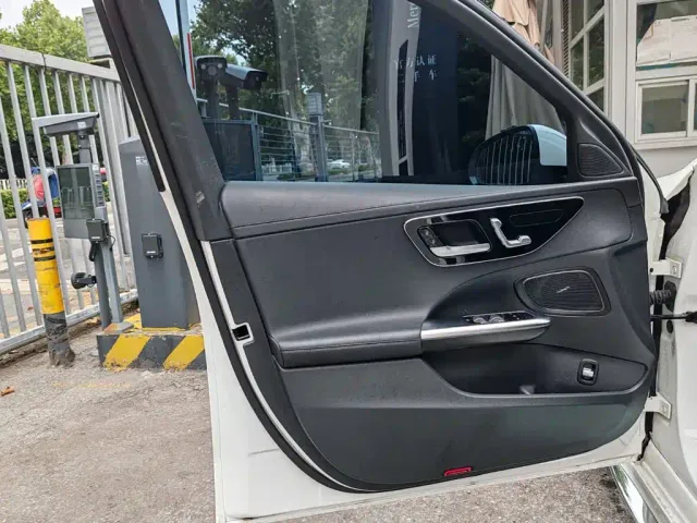 Mercedes-Benz C-Class — Фото автомобиля 9