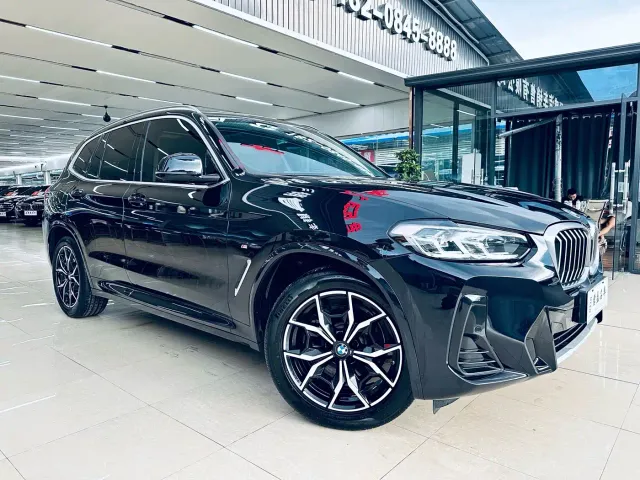 BMW X3 — Фото автомобиля 3