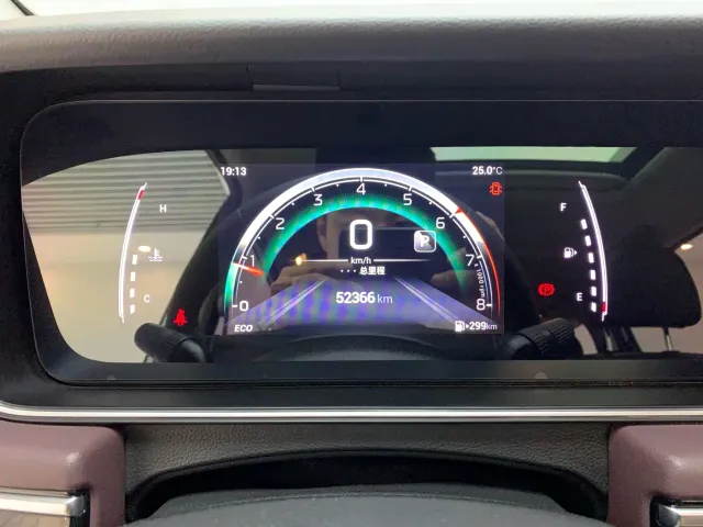 GAC Trumpchi M6 — Фото автомобиля 14