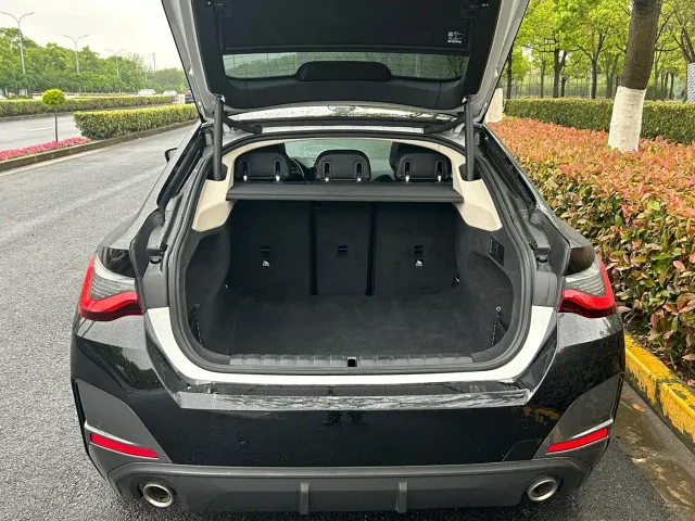 BMW 4 Series — Фото автомобиля 14