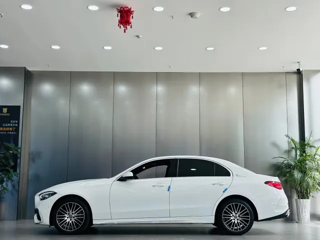 Mercedes-Benz C-Class — Фото автомобиля 8