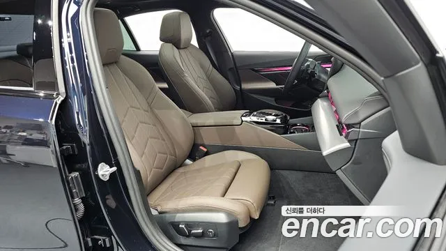 BMW 5-Series — Фото автомобиля 11