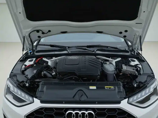 Audi A4L — Фото автомобиля 6