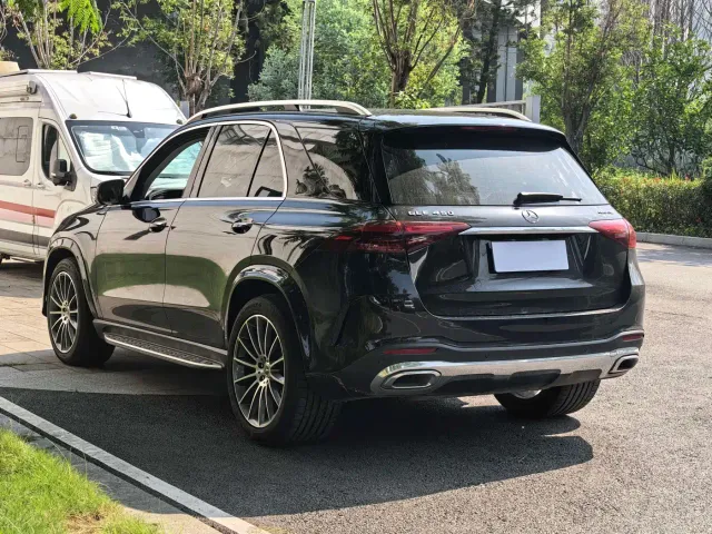 Mercedes-Benz GLE-Class — Фото автомобиля 6