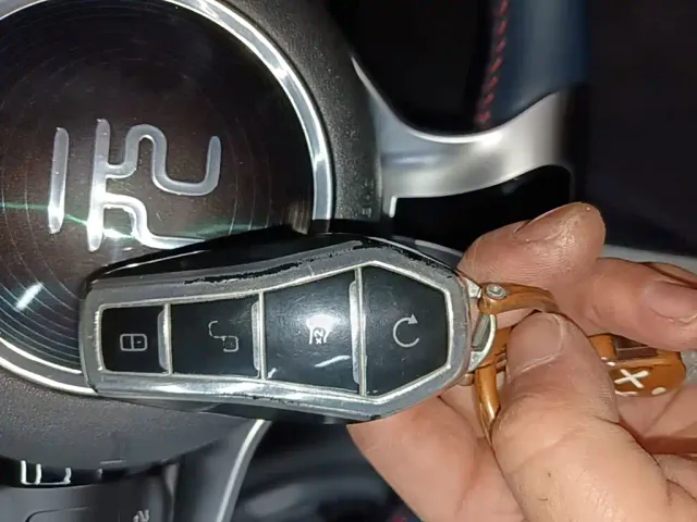 BYD Yuan PLUS — Фото автомобиля 8