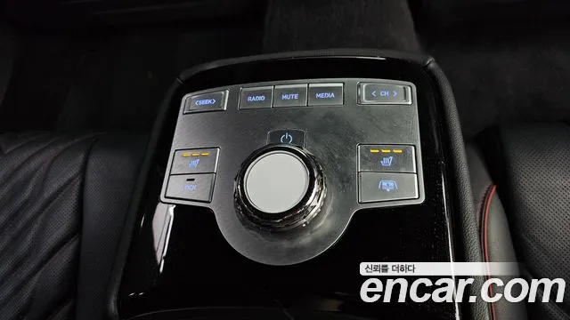 Genesis G80 Бензин 2.5 турбо 2WD — Фото автомобиля 18