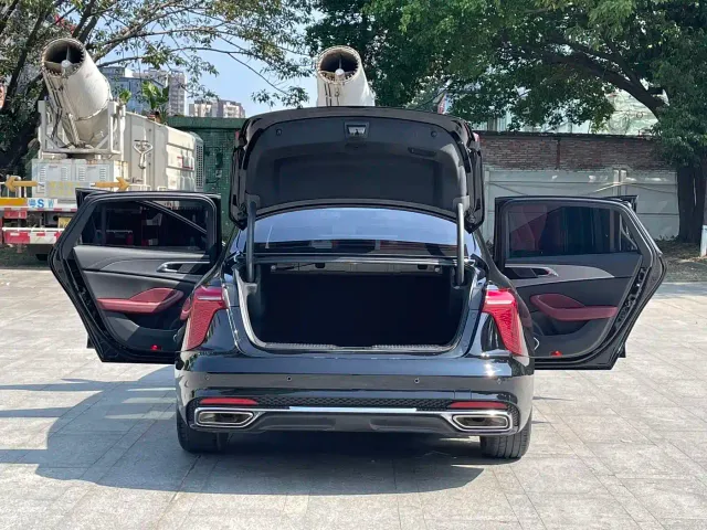 Hongqi H5 — Фото автомобиля 16