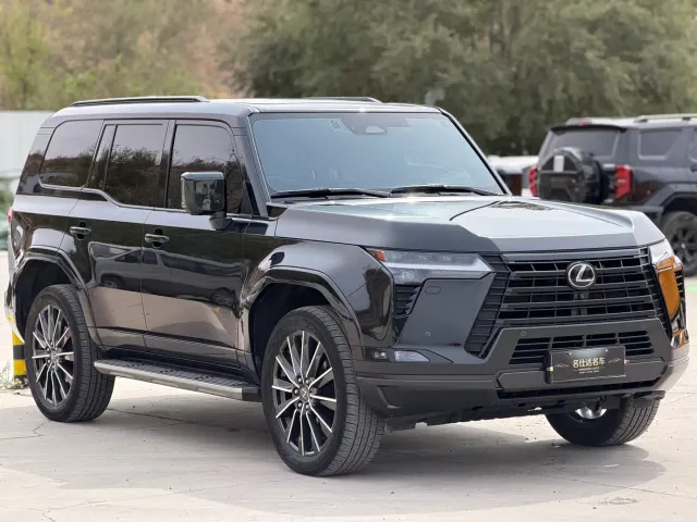 Lexus GX — Фото автомобиля 3