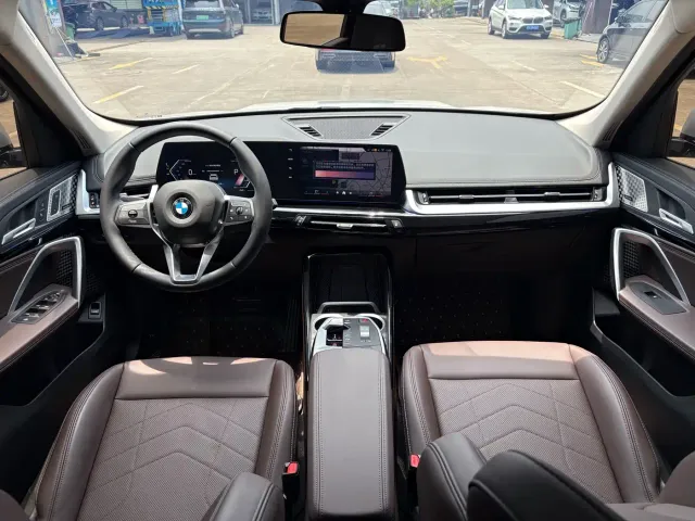 BMW X1 — Фото автомобиля 8