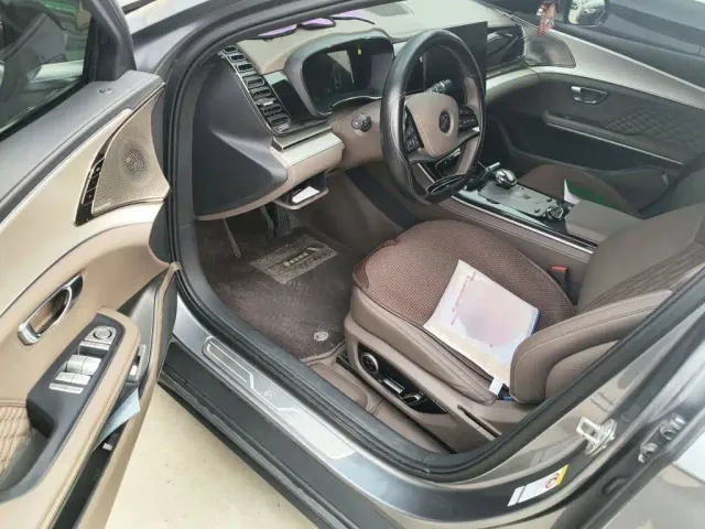BYD Han — Фото автомобиля 12