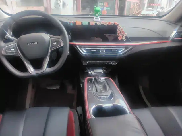 Changan Oushang X5 — Фото автомобиля 12