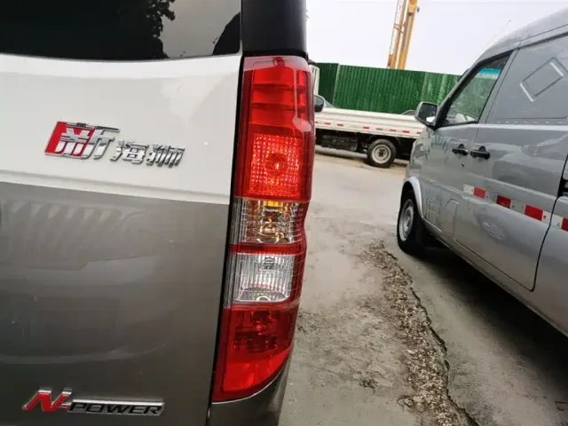 Jinbei New Hiace X30L — Фото автомобиля 7