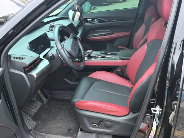 Changan Z6 — Фото автомобиля 9