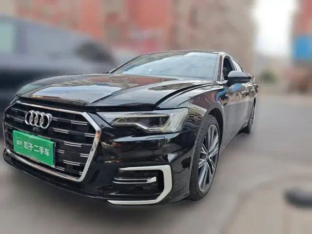 Фотография автомобиля — Audi A6L