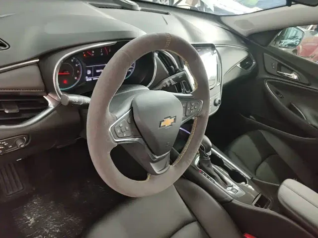 Chevrolet Malibu XL — Фото автомобиля 10