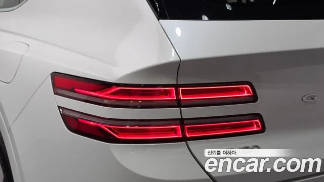 Genesis GV80 — Фото автомобиля 8